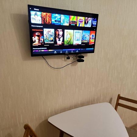 New Apartments In The City Center, Smart Tv Kharkov Luaran gambar
