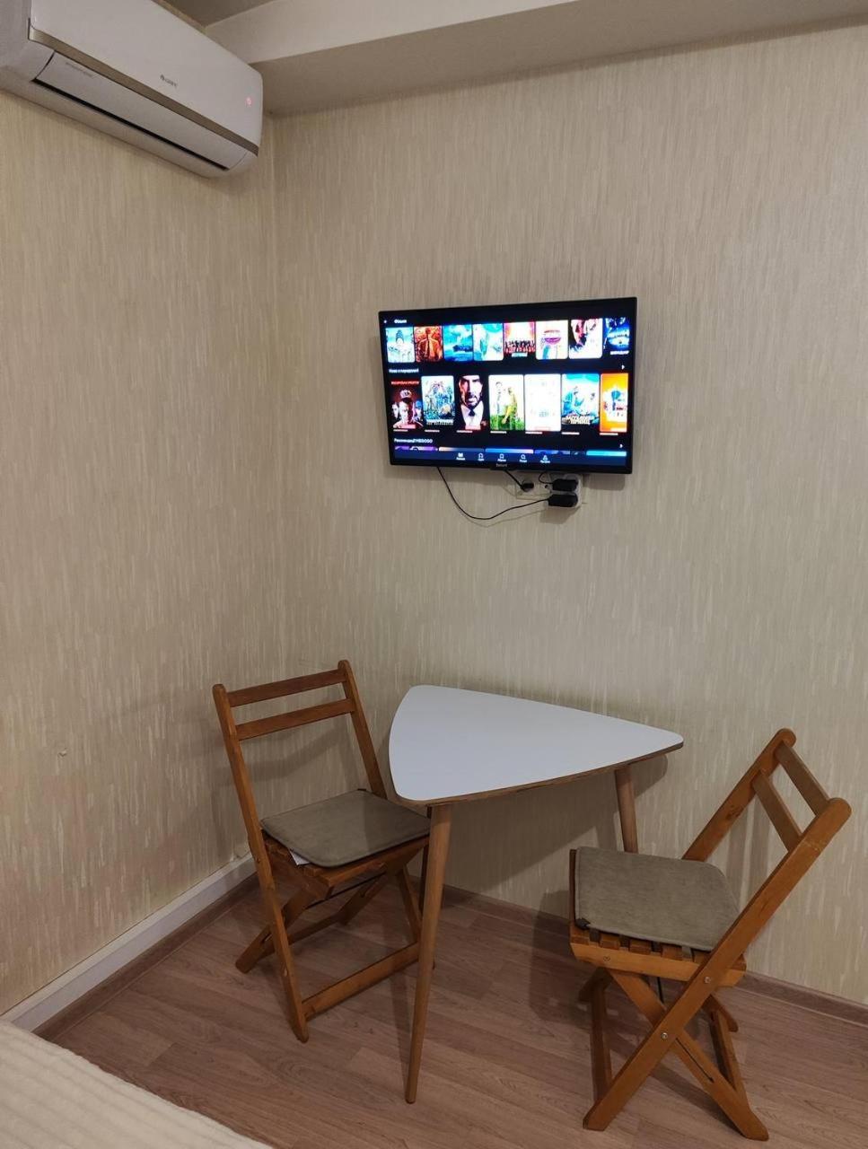 New Apartments In The City Center, Smart Tv Kharkov Luaran gambar